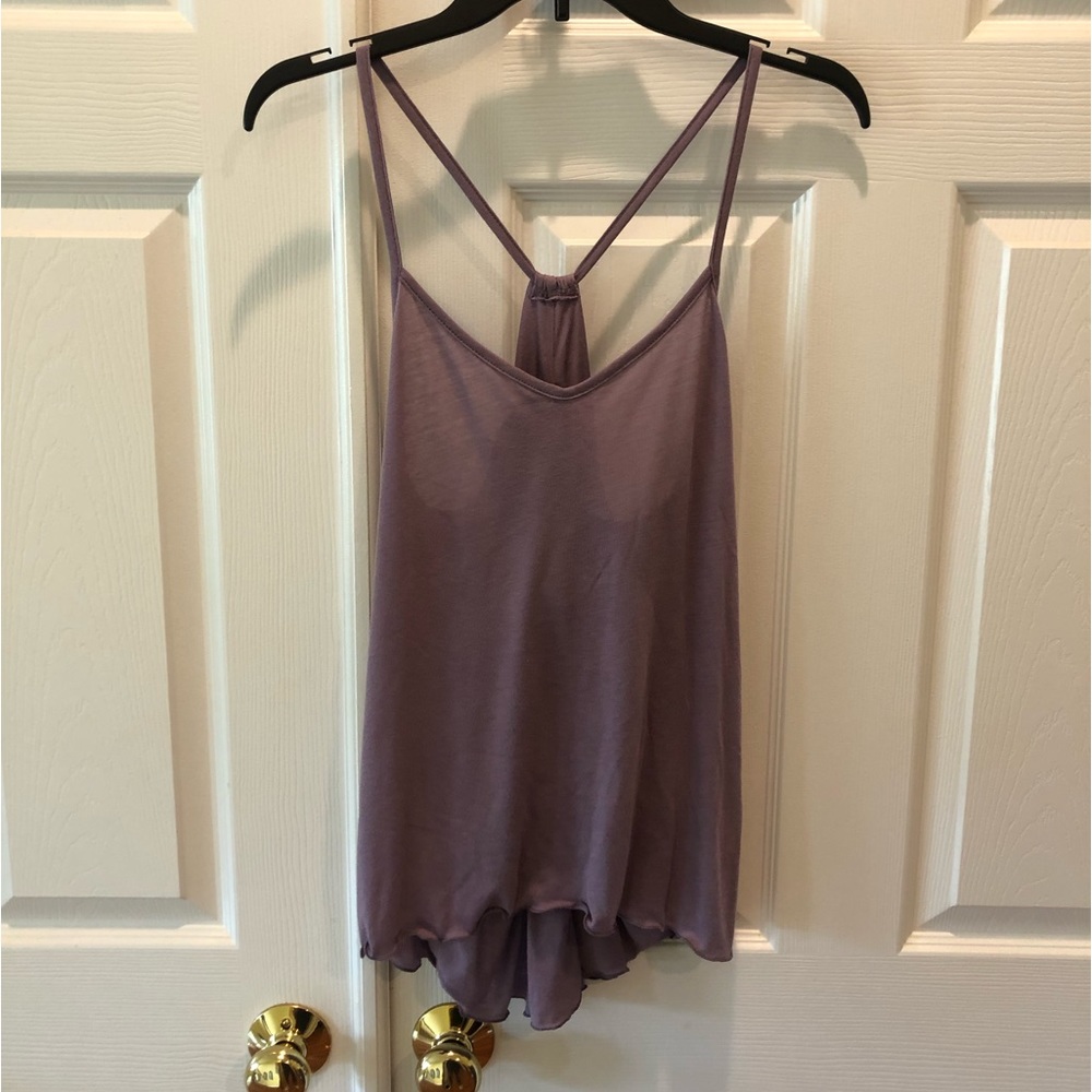Set of 4 Spaghetti strap tanks